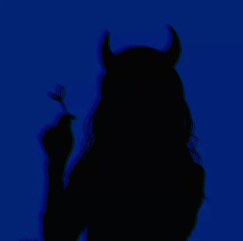 Demon Aestethic Girl, Demon Horns Aesthetic, Secret Pfp, Blue Demon Aesthetic, Blue Succubus, Devil Girl Aesthetic, Demon Girl Aesthetic, Horns Aesthetic, Temptation Aesthetic