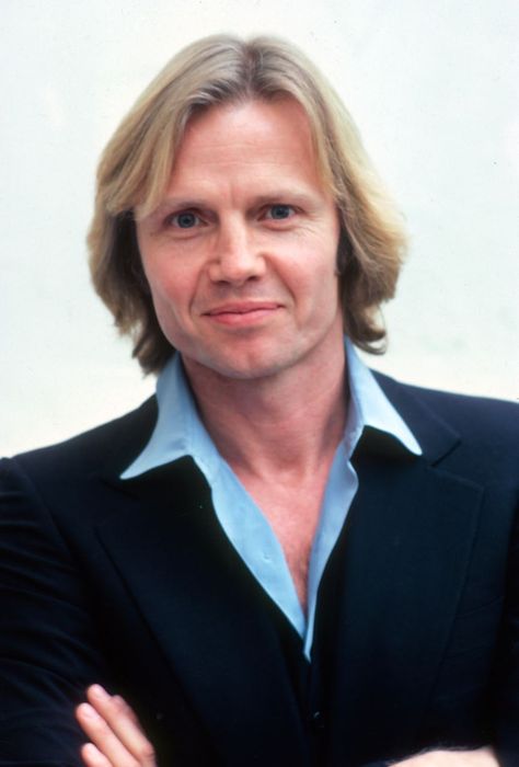 Jon Voight John Voight, Yonkers New York, Peace Coffee, Jon Voight, Vintage Portrait, Hooray For Hollywood, People Of Interest, Ensemble Cast, Portrait Photos