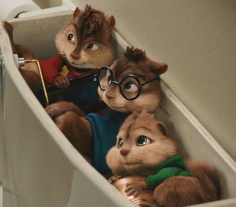 Alvin And The Chipmunks Aesthetic, Alvin And The Chipmunks Pfp, Chip Munks, The Chipmunks, Alvin And Chipmunks Movie, Chipmunks Movie, Ratatouille Disney, The Chipettes, Horror Makeup