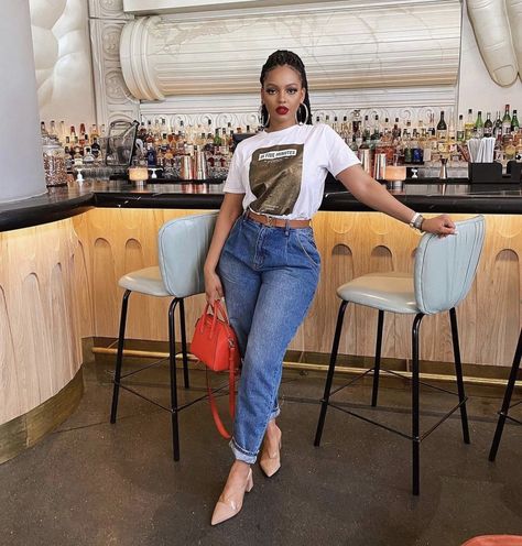 Mihlali Ndamase, Casual Chic Outfits, Mom Jeans Outfit, Classy Casual Outfits, Classy Casual, Casual Chic Outfit, Lookbook Outfits, Looks Vintage, Cute Casual Outfits