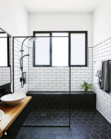 30 Amazing Hexagonal Tile Bathroom Ideas You Will Love Bathroom Update Diy, Best Kitchen Design, Black And White Bathroom, Diy Bathroom Storage, Bathroom Decor Luxury, Room Tiles, Bathroom Trends, Trendy Bathroom, Budget Bathroom