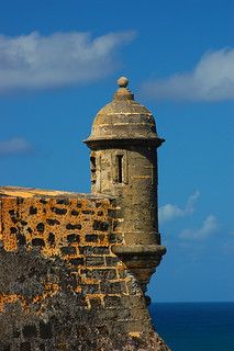 Ap Drawing, Flag Crafts, Puerto Rico Art, Puerto Rican Pride, Puerto Rican Culture, San Juan Puerto Rico, Puerto Rican, Old Buildings, Caribbean Islands