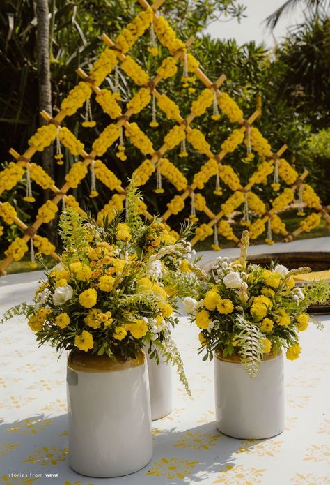 Traditionally Beautiful: Classic Haldi Stage Decoration Ideas Haldi Stage Decoration, Haldi Ceremony Ideas, Haldi Stage, Stage Decoration Ideas, Haldi Decoration Ideas, Haldi Ceremony Decorations, Ceremony Decorations Outdoor, Small Wedding Decor, Simple Stage Decorations