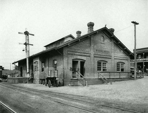 Richlands Train Station, Richlands, VA Milwaukee Road, Old Train Station, Railroad History, Western Town, St Marys, Grand Central Terminal, Rail Road, Train Depot, Train Stations