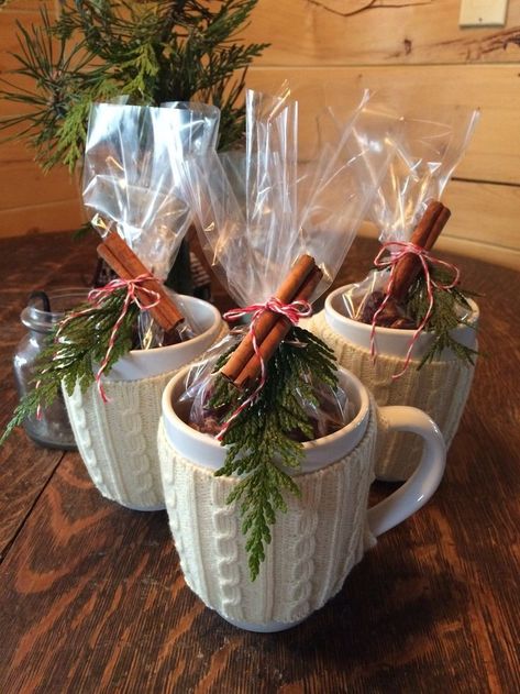 Wrapping Mugs Ideas Christmas Gifts, Coffee Mug Gift Wrapping Ideas, Christmas Mug Ideas Holiday Gifts, How To Wrap Mugs Gift Ideas, Christmas Gift Basket Wrapping Ideas, Holiday Mug Gift Ideas, Christmas Gifts In A Mug, Gift Wrapping A Mug, Mug Hamper Ideas