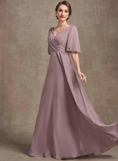 Mother of the Bride & Mother of the Groom Dresses 2022 - JJ's House Bride Silhouette, Prom Dresses Long Lace, Diy Balloon, Prom Dresses Two Piece, Lace Beach Wedding Dress, Two Piece Homecoming Dress, Dress Guide, Dresses Chiffon, Piece Prom Dress