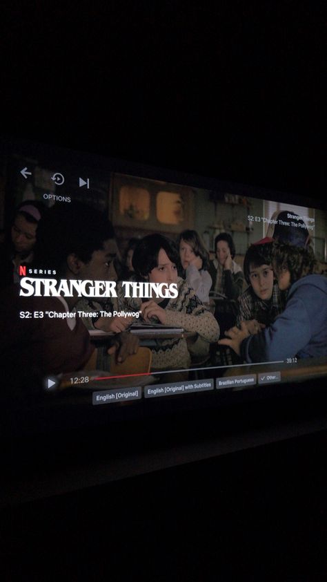 Stranger Things Snapchat Stories, Web Series Snapchat Stories, Watching A Movie Aesthetic Tv, Netflix Night Instagram Story, Netflix Instagram Story Ideas, Tv Netflix Aesthetic, Fake Story Netflix Tv, Watching Movies Aesthetic Tv, Boys Story Instagram