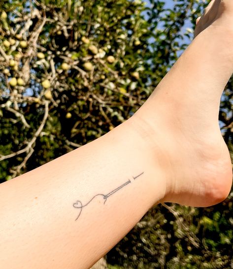 Fine Line Sewing Tattoo, Tattoo Sewing Design, Needle And Thread Tattoo Scar, Sewing Needle And Thread Tattoo, Needle Point Tattoo, Thread And Needle Tattoo, Quilt Tattoos For Women, Ankle Tattoo Heart, Sewing Needle Tattoo