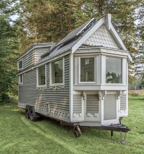 The Heritage Tiny House by Summit Tiny Homes 0014 Tiny House Living Room, Homes Kitchen, Tiny House Exterior, Tiny House Interior Design, White Shiplap Wall, Tiny House Trailer, Tiny House Inspiration, Tiny House Kitchen, White Shiplap