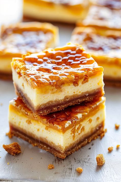 Creme Brulee Cheesecake Bars, Creme Brulee Cheesecake, Dessert Squares, Viral Recipes, Brulee Recipe, Delish Desserts, Cake Bars, Dairy Free Dessert, Sales Funnel