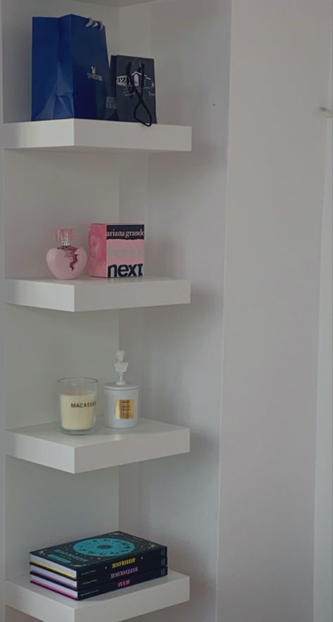 pastel aesthetic bedroom shelves ideas Cute Room Shelves, White Shelves Bedroom, Shelf Ideas For Bedroom, Bedroom Shelves Ideas, Aesthetic Shelves, Pastel Aesthetic Bedroom, Aesthetic Shelf, Room Wishlist, Bedroom Shelves