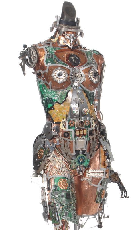 Art Mannequin, Geek Home Decor, Moda Steampunk, Computer Circuit Board, Mannequin Art, Battle Droid, Arte Robot, Found Object Art, Sculpture Metal