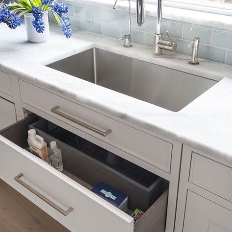 Drawers under the sink?  This photo from @studiodearborn made the @houzz short list of best kitchen storage ideas for 2017.  Although they limit overall storage capacity they improve accessibility.  @macchiaphoto hardware by @schaub_and_company Under Kitchen Sink, Kitchen New York, Popular Kitchens, Sink Cabinet, Transitional Kitchen, Stainless Steel Kitchen Sink, Kitchen Tops, Under Sink, Storage Design