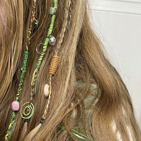 Hair Down With 2 Braids, Long Hair In Braids, Hairwraps Hairstyles, How To Hair Wrap, Atebas Hair, Fairy Hair Styles, Hair Wrap Designs, Pride Hairstyles, Hippie Hair Wraps