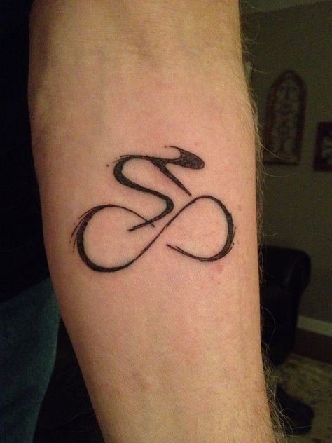 Ironman Triathlon Tattoo, Tattoo Bike, Cycling Tattoo, Triathlon Tattoo, Mountain Bike Tattoo, Bike Tattoo, Iron Man Tattoo, Bicycle Tattoo, Simple Branding