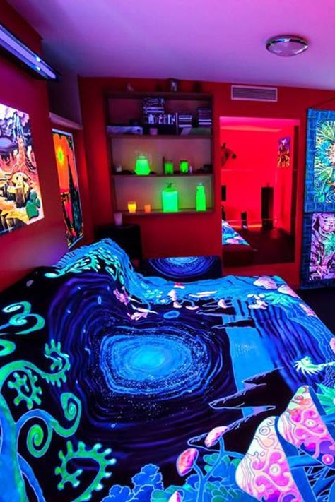 Trippy decor and bedding can add a whole new dimension to your living space. Whether you're a fan of vibrant colors or intricate patterns, there are plenty of psychedelic designs to choose from. From tapestries and wall art to duvet covers and sheets, you can create a truly unique and trippy atmosphere in your bedroom or any room of your house. Let the patterns and colors take you on a visual journey, and bring a touch of psychedelia to your everyday life.

#visionaryart #trippydeco #psychonaut Bedroom Decor Trippy, Meditation Bedroom, Trippy House, Trippy Accent Wall, 60s Bedroom Decor, Trippy Decor, Paintings On Walls Bedrooms Trippy, Trip Room, Trippy Camper Interior