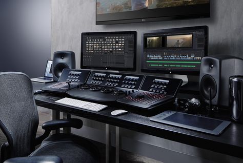 Blackmagic Design: DaVinci Resolve 12 Compare Video Editing Studio, Edit Suite, Editing Room, Editing Studio, Editing Suite, Recording Studio Design, Music Studio Room, Blackmagic Design, Davinci Resolve