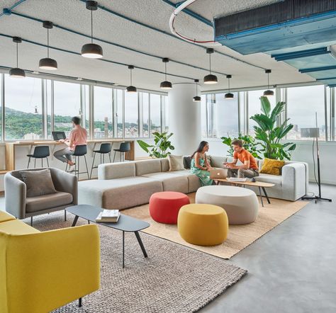 Meja Sofa, Coworking Space Design, Office Design Inspiration, Office Interior Design Modern, Coworking Office, Office Space Design, Office Lounge, Lounge Design, Salou