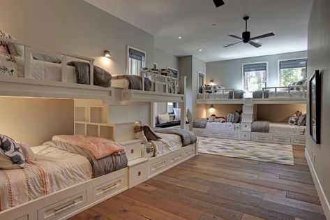 Bunk Room Ideas, Bunk Bed Rooms, Martis Camp, Bunk Beds Built In, Built In Bunks, Bunk Rooms, Beach Golf, Bunk Room, Bunk House