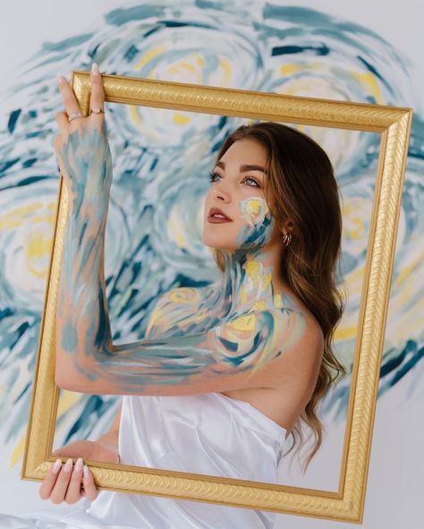 Painter Photography, Musician Portraits, Episode Interactive Backgrounds, 2022 Art, Beautiful Photoshoot Ideas, Paint Photography, Creative Photoshoot Ideas, Model Poses Photography, Unique Photography