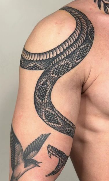 Men’s Snake Tattoo On Arm, Snake On Shoulder Tattoo, Shoulder Snake Tattoo, Snake Tattoo Shoulder, Snake Shoulder Tattoo, Snake Sleeve Tattoo, Samurai Tattoo Sleeve, Bicep Tattoo Men, Traditional Ideas