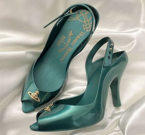 Vivienne Westwood Heels, Aesthetic Heels, Vivienne Westwood Shoes, Pretty Heels, Dr Shoes, Vivienne Westwood Anglomania, Shoe Inspo, Aesthetic Shoes, Swag Shoes