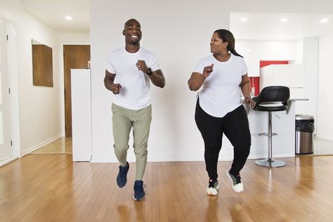 Running indoors is convenient and easily accessible. Here's what you need to know about home running and how to get started. Indoor Running Workout, Indoor Walking Workout, Sprint Interval Training, Indoor Walking, Walking Outside, Walking Fitness, Running Techniques, Walking Workout, Interval Running