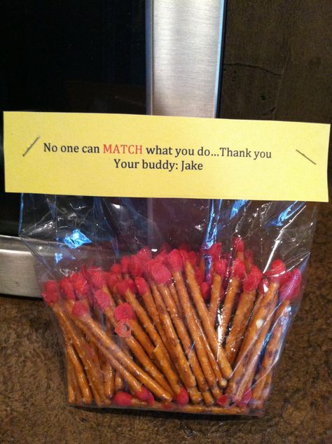 Matches for a fireman gift basket, pretzel rods dipped in red chocolate with yellow and orange sprinkles Pretzel Rods Dipped, Fireman Party, Boyfriend Gift Basket, Blessing Bags, Firemen Gifts, Fire Gifts, Red Chocolate, Pretzel Rods, Firefighter Gifts