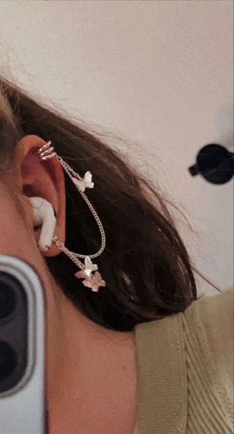 Nose Ring Aesthetic, Ear Piercings Earrings, Fake Ear Piercings, Piercings Earrings, Ring Aesthetic, Aesthetic Butterfly, Prom Inspo, Cute Butterfly, Butterfly Jewelry