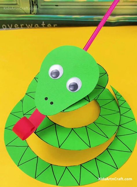 25 Easy Snake Crafts for Kids (Preschoolers & Toddlers) Sneaky Snake Bible Craft, Paper Plate Snake Craft, Reptile Crafts For Preschoolers, Snake Crafts For Preschool, Snake Template Free Printable, Snake Crafts For Toddlers, Snake Art And Craft, Snake Craft Preschool, Wild Animal Crafts For Preschoolers