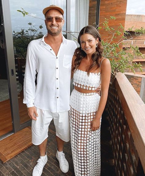 N A T A L I E   R O L T on Instagram: “@CHLOECHAPMAN | congratulations to these newlyweds <3  Chloe wears our Estelle Set - the perfect celebratory design #natalierolt” White Party Attire, Pool Party Dresses, Wedding Pool Party, White Party Outfit, Pool Outfits, Hen Party Dress, Bridal Wardrobe, Remember Day, Pool Party Outfits