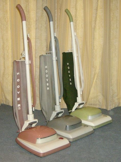 Hoover vacuum cleaner - I remember how soothing the sound was to me when I was at my aunt's house in the 80s... Vintage Vacuum Cleaner, Hoover Vacuum Cleaner, Hoover Vacuum, 1970s Childhood, Childhood Memories 70s, Childhood Days, Vintage Memory, Happy Memories, Sweet Memories