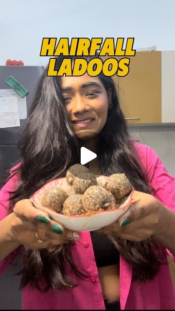 Hair Growth Laddu, Hair Growth Foods Faster, Hair Growth Drinks, Drinks For Hair Growth, Best Food For Hair Growth, Food For Hair Growth, Hair Growth Smoothie Recipes, Hair Fall Remedy Home, Hair Growth Tips Faster