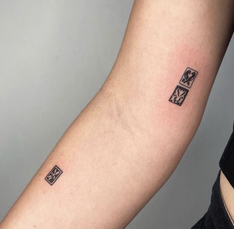 Cute Tiles, Square Tattoo, Seal Tattoo, Tattoos To Cover Scars, Tattoo Maker, Hand And Finger Tattoos, Doodle Tattoo, Bad Tattoos, Feeling Better