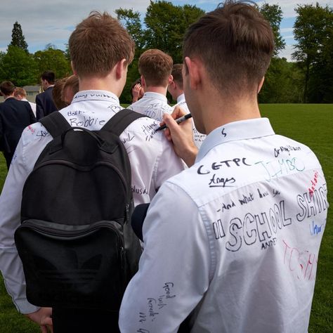 PARENTS have slammed a school’s ‘pathetic’ overreaction after they punished pupils for signing each other’s shirts on the last day of term. More than 50 year 11 pupils were sent home from Wymondham High Academy in Norfolk for celebrating before study leave by writing well-wishes on their uniforms. But the school‘s headteacher Chris Smith said […] Friends School Pictures, Last Day Of School Aesthetic, Study Leave, Last Year Of High School, School Last Day, Leaving School, Board Pictures, School Leavers, Graduation 2024