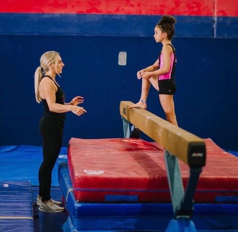 Gymnastics Coach Aesthetic, Coaching Styles, Coach Gymnastics, Coaching Sports, Beam Queen, Gymnastics Coach, Healing Era, Teacher Aesthetic, Kids Gymnastics