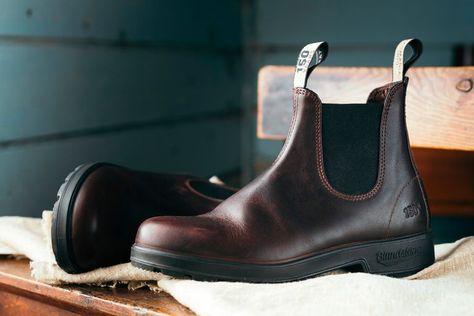 Men Blundstone, Blundstone Boots Mens, Blundstone Mens, Stocking Ideas, Blundstone Boots, Adventure Boots, Work Uniform, Boots Mens, Chelsea Boots Men