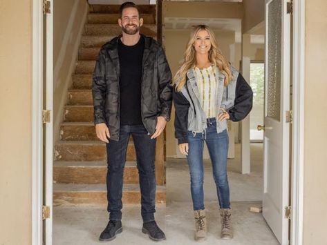 Flip or Flop — the top-rated home flipping series that first premiered on HGTV in 2013 — is concluding after 10 seasons. Flip Or Flop Hgtv, Home Flipping, Tarek And Christina, Tarek El Moussa, Flip Or Flop, Baby Grows, Style Outfits, Top Rated, Fashion Outfits