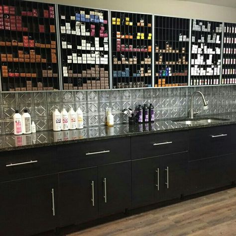 Salon Color Bar, Hair Salon Interior Design, Salon Interior Design Ideas, Nail Salon Interior Design, Beauty Salon Interior Design, Nail Salon Interior, Hair Salon Design, Hair Salon Interior, Interior Design Pictures