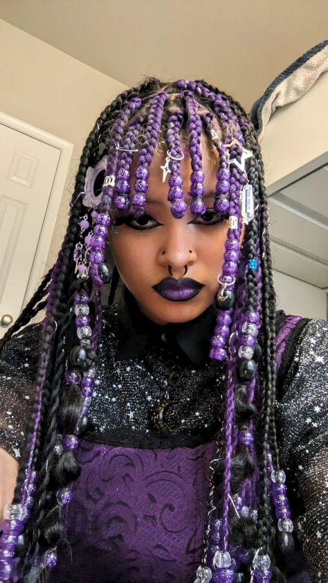 Different Colored Braids For Black Women, Kawaii Hairstyles For Black Women, Colorful Black Hairstyles, Half Black Half Red Braids, Wick Hair Styles, Purple Braid Hairstyles, Alt Black Woman Hair, Black Alt Hairstyles Braids, Alt Protective Hairstyles