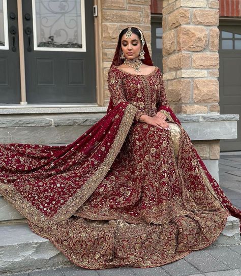 Red Pakistani Bridal Dress, Pakistani Bridal Dress, Red Bridal Dress, Desi Wedding Dresses, Asian Bridal Dresses, Asian Wedding Dress, Latest Bridal Dresses, Bridal Dresses Pakistan, Bridal Lehenga Red