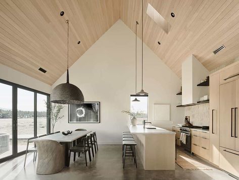 A modern Scandinavian mountain house with San Francisco Peak views Heated Concrete Floor, Mountain House Design, Hygge Style, Modern Mountain Home, Mountain Modern, Modern Mountain, Flagstaff, Mountain Home, Mountain House