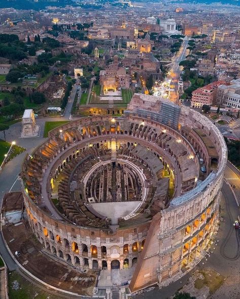 Colosseum Rome, Luxury Getaway, Luxury Holidays, Rome Italy, Luxury Life, Holiday Ideas, Wonders Of The World, The Good Place, Rome