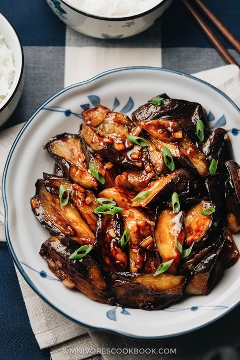 Chinese Eggplant with Garlic Sauce (红烧茄子) | Omnivore's Cookbook Chinese Aubergine, Chinese Eggplant Recipes, Eggplant With Garlic Sauce, Chinese Eggplant, Aubergine Recipe, Eggplant Recipes Easy, Small Eggplant, Eggplant Recipe, Mapo Tofu