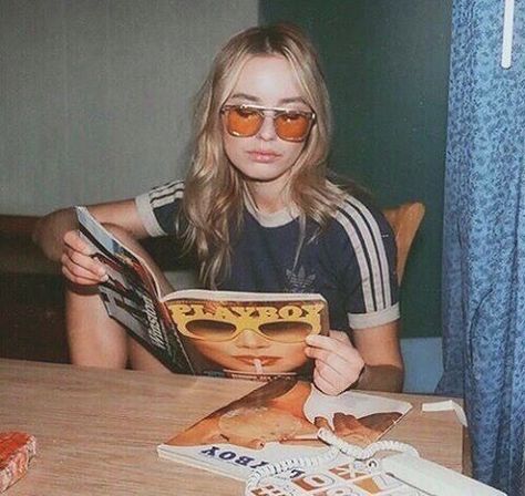 Posts you've Liked | WEBSTA - Instagram Analytics 70s Aesthetic, 얼굴 그리기, Aesthetic Grunge, Retro Aesthetic, Aesthetic Vintage, Photography Inspo, Vintage Aesthetic, 70s Fashion, Grunge Outfits