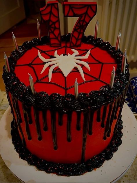 Spiderman Birthday Cake Ideas, Car Cakes For Men, Tort Hello Kitty, Cake Spiderman, Spider Man Cake, Spiderman Birthday Cake, Beauty Transformation, Spiderman Theme, Spiderman Birthday Party