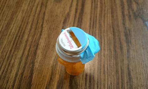 Make it Personal: DIY Turkey Call from a Pill Bottle [PICS] Diy Pill Bottle, Hunting Hacks, Turkey Calls, Crow Call, Hunting Calls, 4h Projects, Turkey Call, Diy Turkey, Deer Antler Decor