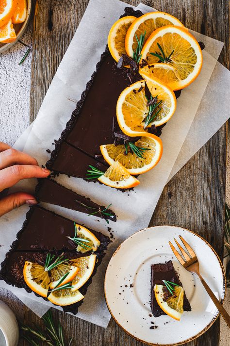 Gluten Free Tart Recipe, Gluten Free Tart Crust, Gluten Free Tart, Chocolate Pistachio Cake, Chocolate Orange Tart, Chocolate Orange Ganache, Chocolate And Orange Tart, Vegan Ganache, Orange Tart