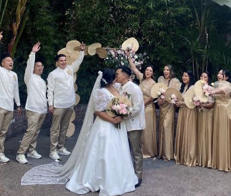 Bridesmaid Bouquet Alternatives, Filipiniana Wedding Theme, Filipiniana Wedding, Filipino Wedding, Wedding Fan, Wedding Fans, Bride Flowers, Top Wedding Dresses, Wedding Prep