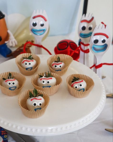 Toy Story themed birthday party food and decor, Easy DIY Forky chocolate covered strawberries, toy story birthday party, Disney birthday, two infinity and beyond, toy story 4, build your own forky kit, diy forky kit, kids birthday party games, birthday party appetizers, birthday party desserts Toy Story Theme Shirts, Buzz Lightyear Strawberries, Toy Story Birthday 2 Infinity And Beyond, You Story Themed Food, Toy Story Jello Ideas, Toy Story Themed Strawberries, Forky Themed Birthday Party, Buzz Lightyear Two Infinity And Beyond, Pixar Themed Party